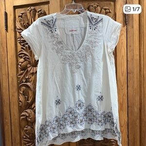 EUC Johnny Was 3 J Workshop small embroidery tunic top